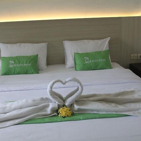 Kuta Indah Hotel Exterior foto